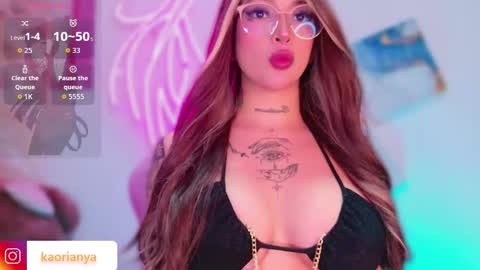 Kaori online show from February 22, 2026, 1:07 am