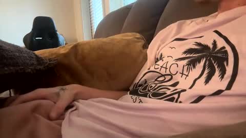 kaponeskyynew online show from November 2, 2025, 10:23 pm