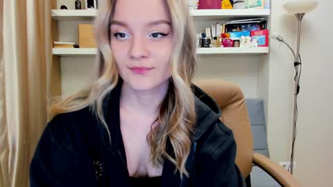 Kara. Off from 15th till 24th of December online show from January 10, 2025, 12:49 am