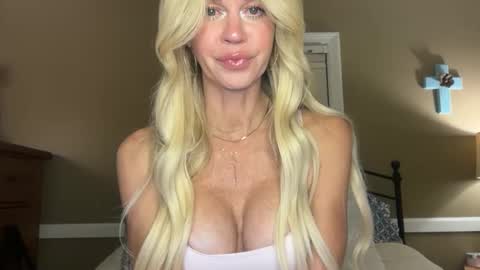 kara online show from October 17, 2025, 12:36 am