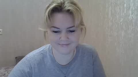 karennelsonx online show from January 23, 2025, 5:42 pm