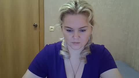 karennelsonx online show from January 9, 2026, 11:13 am