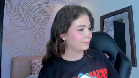 Karen online show from February 3, 2025, 8:57 pm