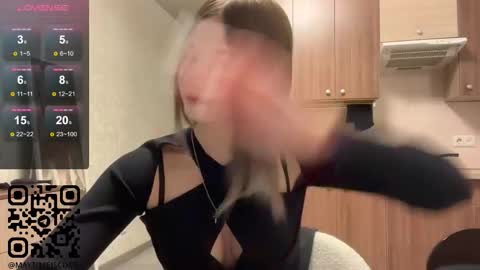 Snapshot of karensimilton chatting on February 18, 2026, 3:19 pm May online show from February 18, 2026, 3:19 pm