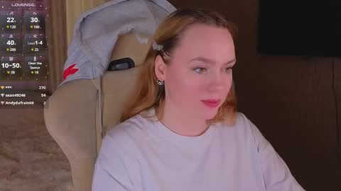 Snapshot of kari_lunna chatting on January 11, 2025, 7:06 am Karoline online show from January 11, 2025, 7:06 am
