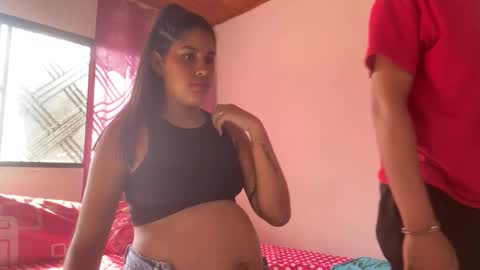 Snapshot of kariina_candy chatting on February 20, 2026, 2:17 pm kariina candy and fox online show from February 20, 2026, 2:17 pm