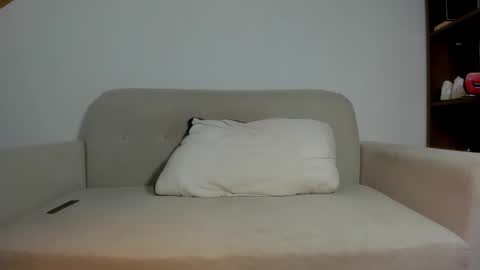 Snapshot of karimthompson chatting on September 24, 2025, 4:10 pm Karim online show from September 24, 2025, 4:10 pm