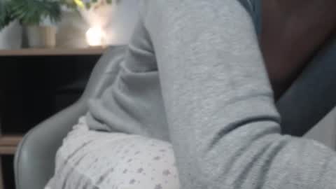 Snapshot of karin_lover chatting on October 17, 2025, 6:16 am You can call me K  online show from October 17, 2025, 6:16 am