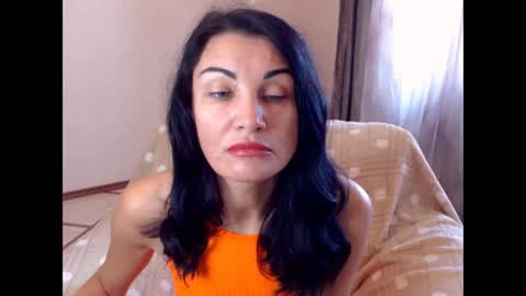 Karina online show from October 21, 2025, 9:32 am