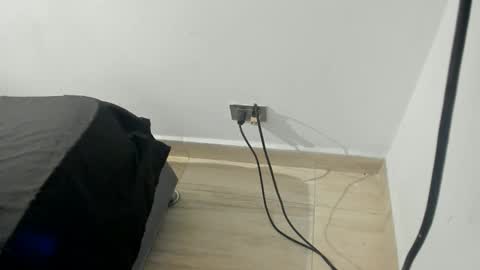 Snapshot of karina_aurora chatting on December 18, 2025, 3:23 am karina_aurora online show from December 18, 2025, 3:23 am