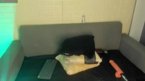 Snapshot of karina_gomez_18 chatting on September 10, 2025, 11:32 am Kari online show from September 10, 2025, 11:32 am