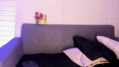 Snapshot of karina_gomez_18 chatting on October 28, 2025, 11:36 am Kari online show from October 28, 2025, 11:36 am