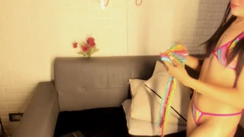 Snapshot of karina_gomez_18 chatting on November 5, 2025, 11:32 am Kari online show from November 5, 2025, 11:32 am