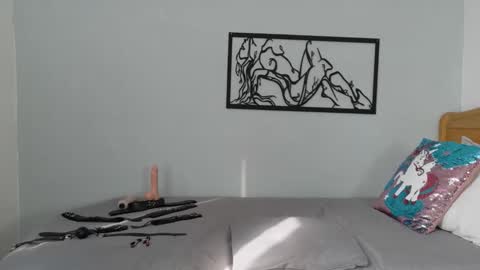 karina_lopez7 online show from November 17, 2025, 1:28 pm