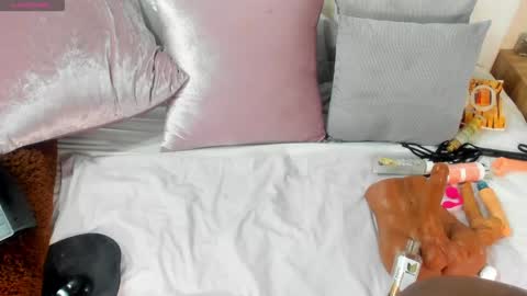 Karina online show from January 6, 2025, 3:19 pm