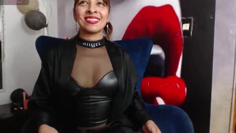 karina dominatrix online show from November 5, 2025, 11:05 pm