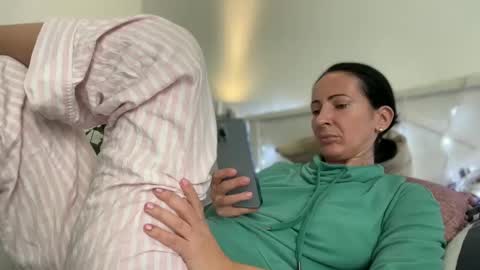 Snapshot of karinablair chatting on January 12, 2025, 7:53 am Karina online show from January 12, 2025, 7:53 am