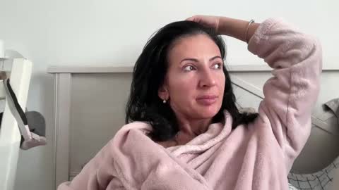 Snapshot of karinablair chatting on February 23, 2025, 5:56 am Karina online show from February 23, 2025, 5:56 am