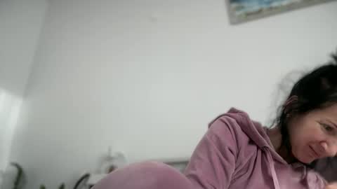 Snapshot of karinablair chatting on March 5, 2025, 5:50 am Karina online show from March 5, 2025, 5:50 am