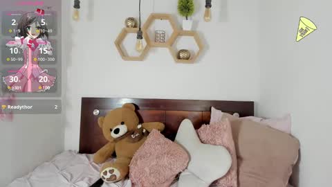 Karina online show from March 6, 2025, 3:02 pm