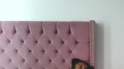 Karinegigi online show from April 15, 2026, 6:48 pm