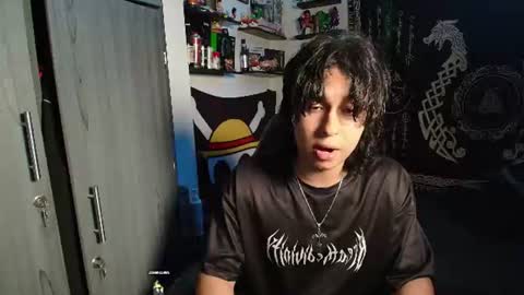 Snapshot of kariozzz chatting on July 25, 2026, 8:17 pm call me kai 3 online show from July 25, 2026, 8:17 pm