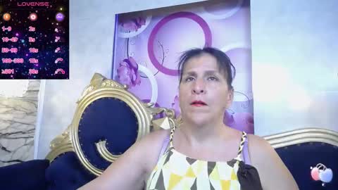 Snapshot of karito_mature17 chatting on December 11, 2024, 7:57 pm Karito online show from December 11, 2024, 7:57 pm