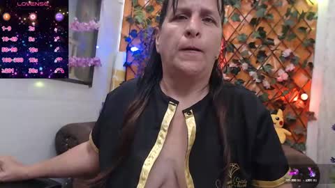 Snapshot of karito_mature17 chatting on December 12, 2024, 11:14 pm Karito online show from December 12, 2024, 11:14 pm