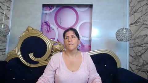 Snapshot of karito_mature17 chatting on December 19, 2024, 7:29 pm Karito online show from December 19, 2024, 7:29 pm