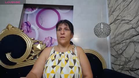 Snapshot of karito_mature17 chatting on March 8, 2025, 6:58 pm Karito online show from March 8, 2025, 6:58 pm