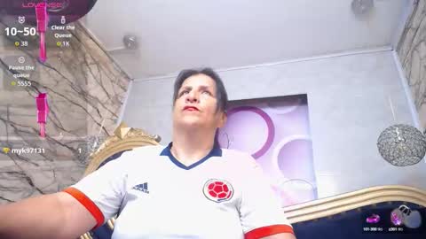 Snapshot of karito_mature17 chatting on October 3, 2025, 11:18 am Karito online show from October 3, 2025, 11:18 am