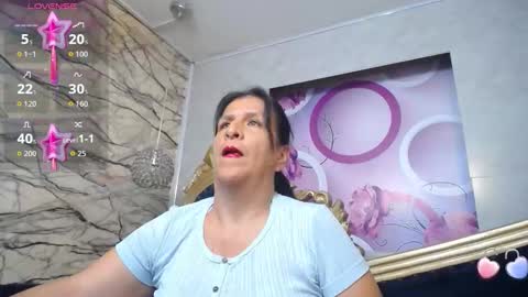 Snapshot of karito_mature17 chatting on October 9, 2025, 11:30 am Karito online show from October 9, 2025, 11:30 am