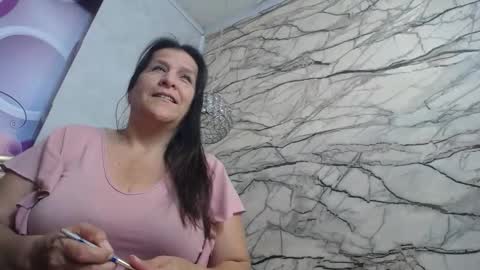 Snapshot of karito_mature17 chatting on November 11, 2025, 11:10 am Karito online show from November 11, 2025, 11:10 am