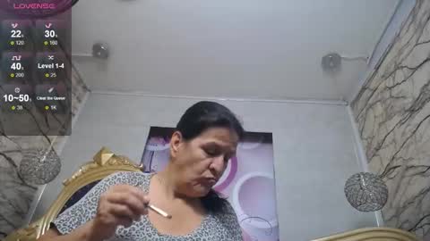 Snapshot of karito_mature17 chatting on December 3, 2025, 11:08 am Karito online show from December 3, 2025, 11:08 am