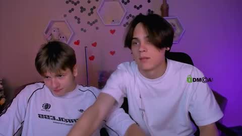 Karl online show from September 24, 2025, 7:17 pm