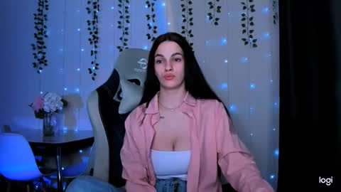 Snapshot of karla_lim chatting on February 7, 2025, 9:48 pm karla_lim online show from February 7, 2025, 9:48 pm