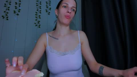 Snapshot of karla_lim chatting on May 17, 2026, 10:33 am karla_lim online show from May 17, 2026, 10:33 am