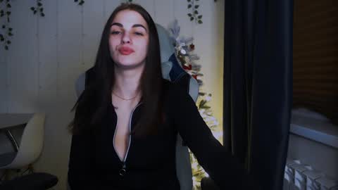 Ask me online show from December 4, 2024, 10:19 pm