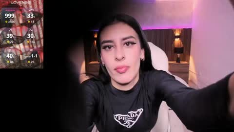 Karlaa  online show from April 14, 2026, 11:16 am