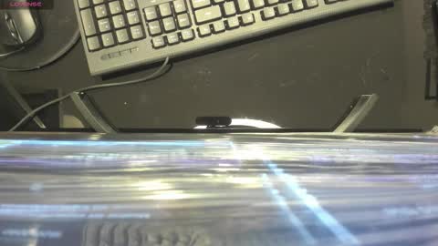 karliie kloss   online show from October 17, 2025, 5:43 am