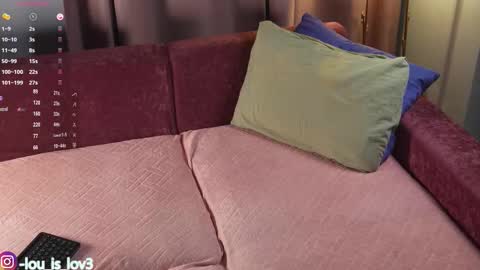 Karlos and Louis online show from December 21, 2025, 3:35 am