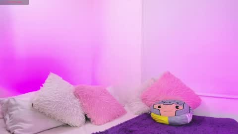 Karlyy  online show from June 8, 2026, 2:12 am