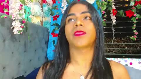 KARLY.  online show from October 13, 2025, 7:08 am