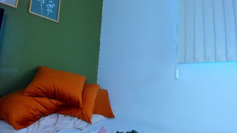 Karlye online show from June 12, 2026, 10:41 pm