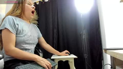 KARLYE online show from July 10, 2026, 4:06 am
