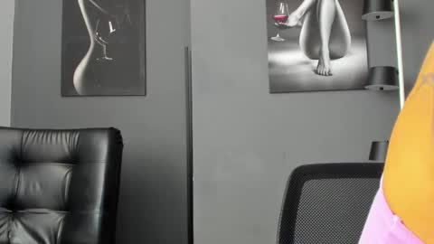   online show from March 5, 2026, 5:42 pm