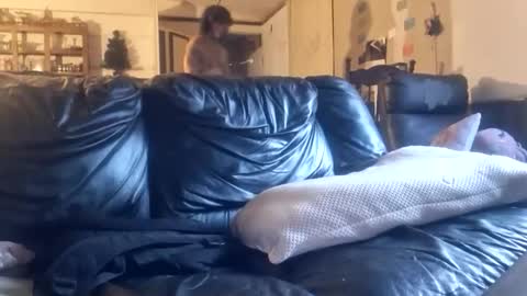 karmacall36 online show from April 19, 2026, 12:11 am