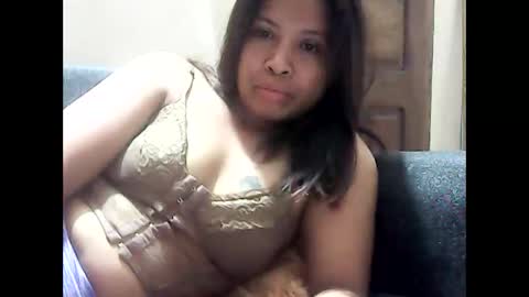 Karmellah online show from April 17, 2026, 10:24 pm