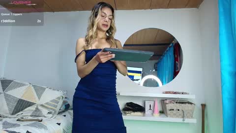 Snapshot of karol_goode chatting on December 5, 2024, 10:34 pm karol_goode online show from December 5, 2024, 10:34 pm