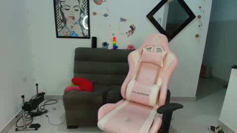    online show from March 10, 2025, 9:21 am